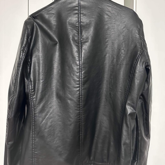 Men’s Leather Jacket Uniqlo Faux 

Slim Fit Large - Picture 4 of 4